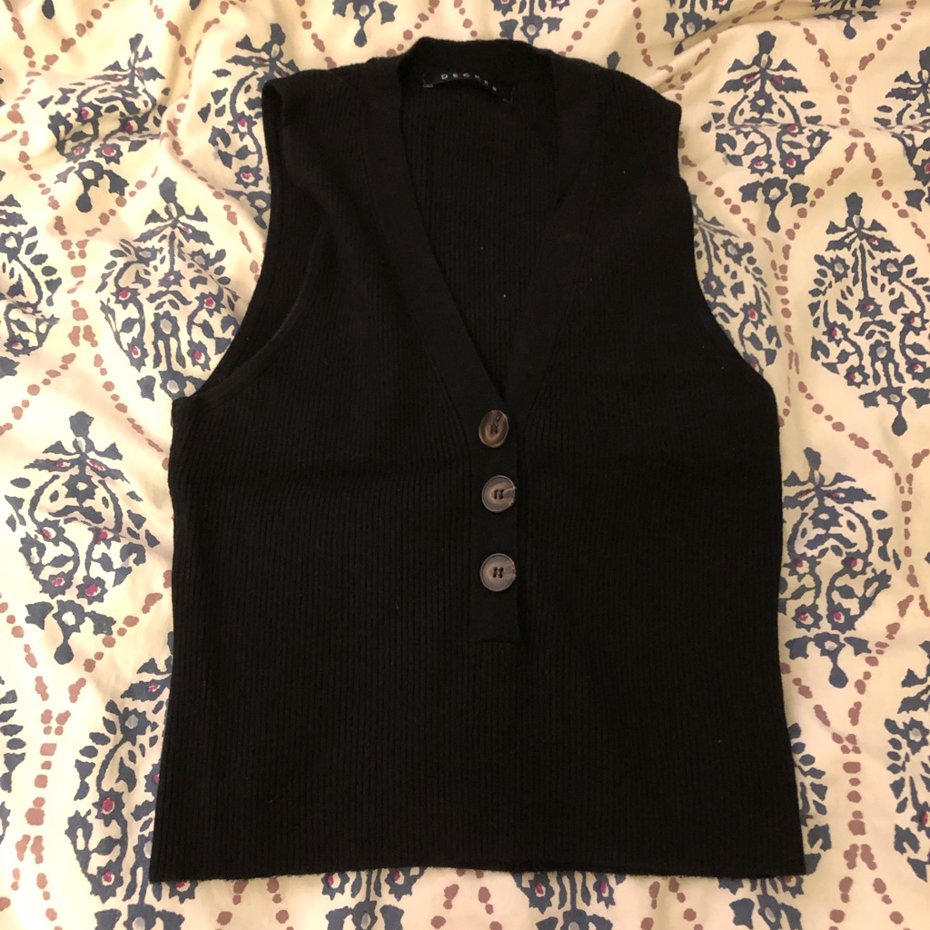 Ribbed Button Down Tank